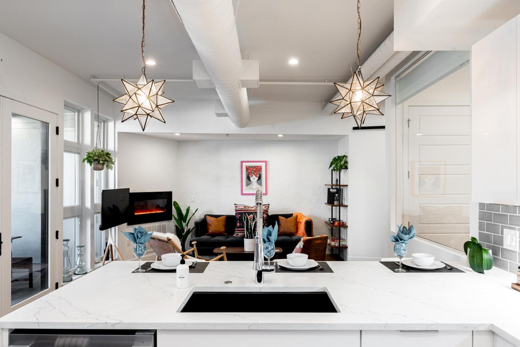 Bohemian Hideaway | Rino Art Lofts Holiday home Denver